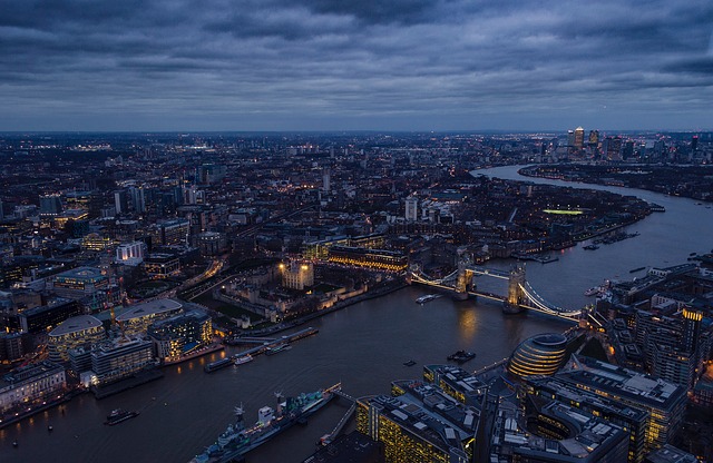 london thames river